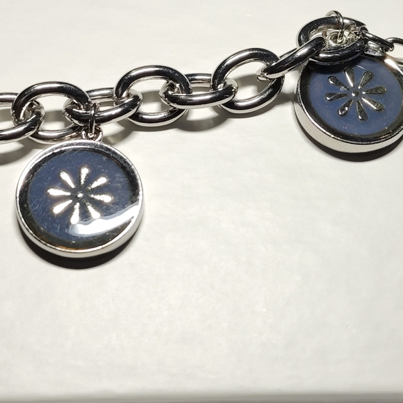 Bracelet- silver and blue - Picture 4 of 5